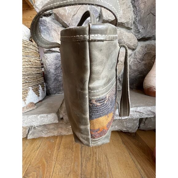 Western Cowhide Leather Tote Bag Bison Aztec Southwest Blanket $335 Gray Mountai - Picture 5 of 14